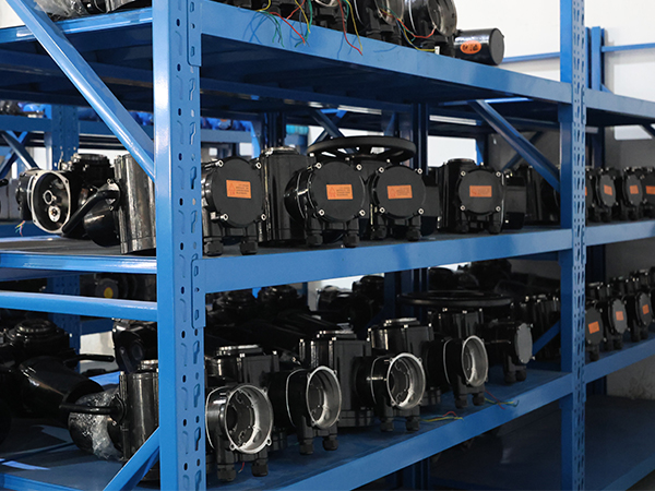 电动执行器的伺服放大器